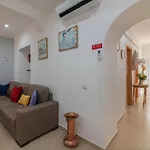 Felicidade By Interhome Olhão