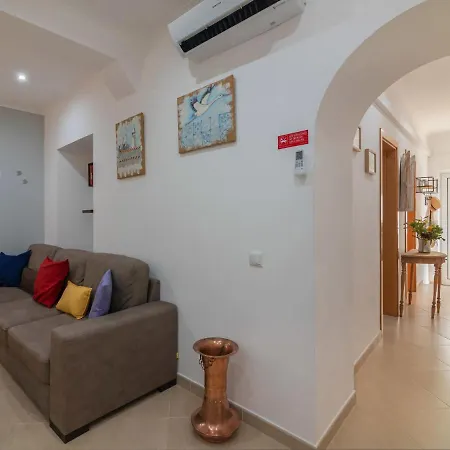 Felicidade By Interhome Olhão