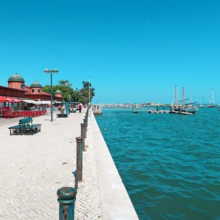 Felicidade By Interhome